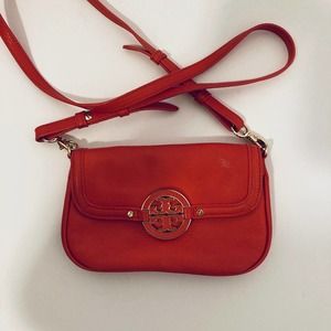 TORY BURCH MINI AMANDA CROSSBODY LEATHER RED